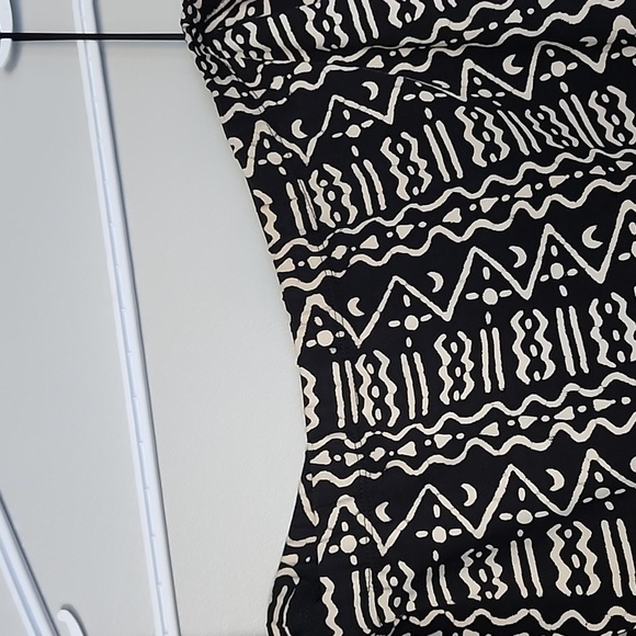 GENTLE Fawn geometric straight skirt large - Picture 2 of 6